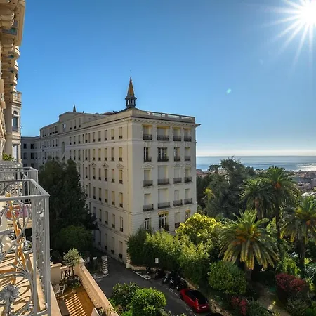 Apartment Riviera Palace - Vue Sur La - Parking Prive
